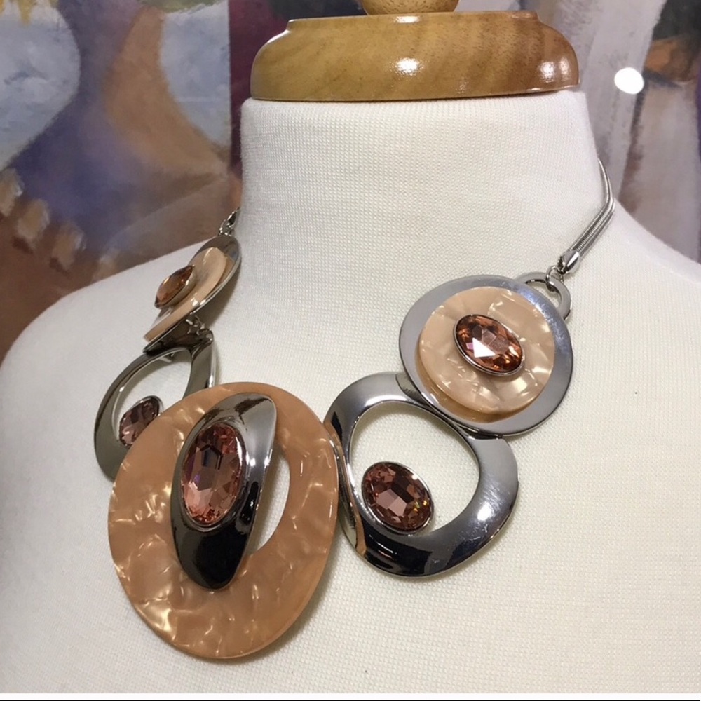 ✅🌹Fashion Jewelry Necklace Set.